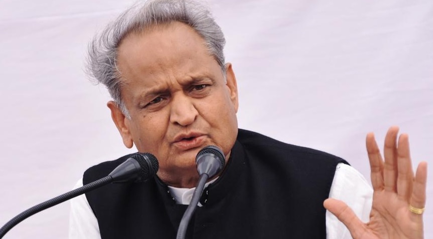 Rajasthan CM calls on Governor