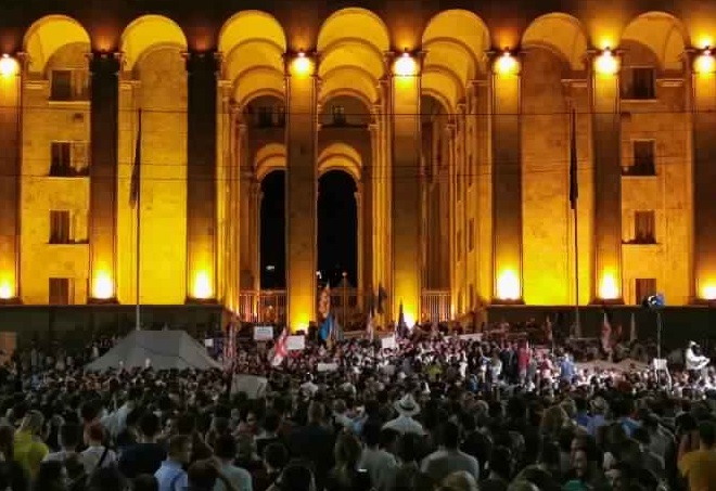 Georgia parliament head quits after 240 injured in crackdown