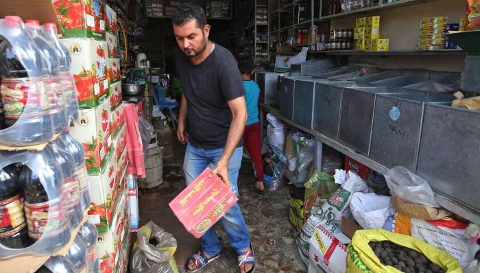 Iraqis stockpile food as they gear up for new demos