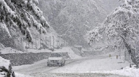 Fresh snowfall in higher reaches of J-K, Ladakh