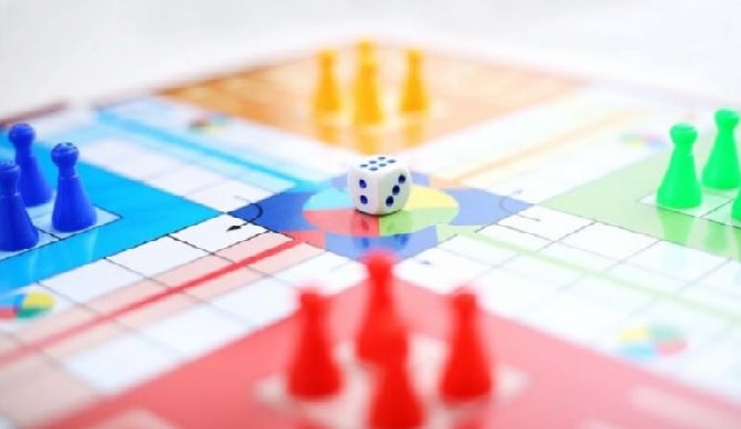 UP: Man coughs during ludo game, gets shot at