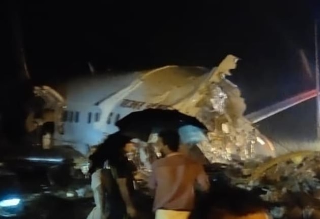 Puducherry, Karnataka CMs express shock over plane crash